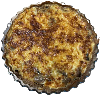 Quiche dorée dans un moule